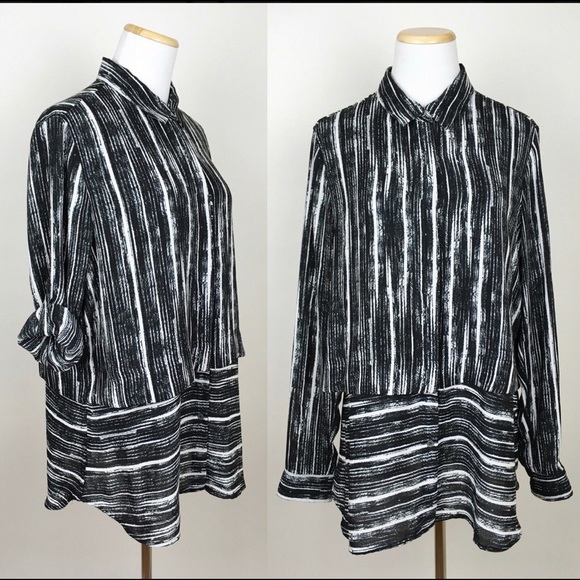 Banana Republic Tops - NWT Banana Republic Black & White Blouse